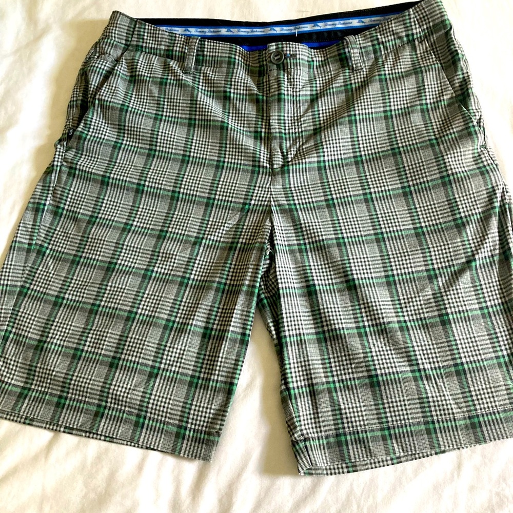 Men’s shorts 36 Tommy Bahamas Plaid